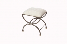 Pompea stool