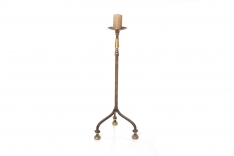 Lyre candle holder