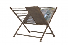 Modern magasine holder