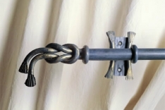 Hermes curtain rail end