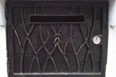 Hermes post box